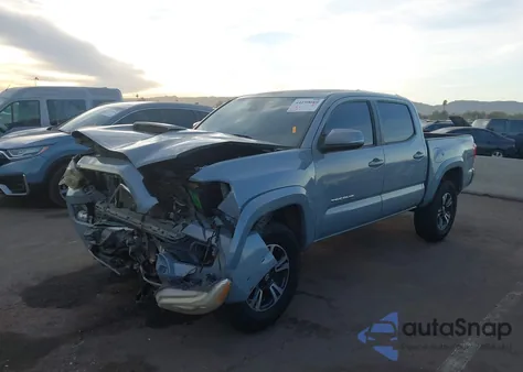 2018 Toyota Tacoma Trd Sport z USA, uszkodzony, nr VIN 3TMAZ5CN7JM074979